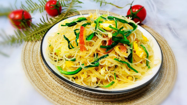 韭菜炒粉丝,韭菜炒粉丝,成品图