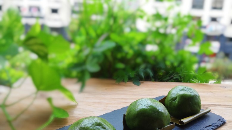 艾草青团,成品图