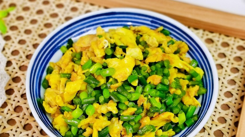 蒜苔炒鸡蛋,营养均衡,好吃到爆。