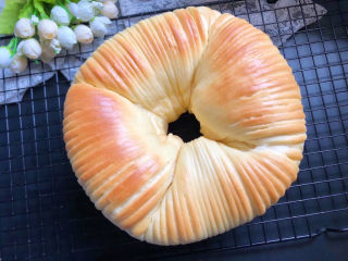 蜜豆毛线球面包