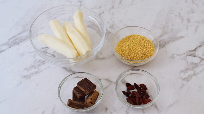 小米山药粥,准备好材料