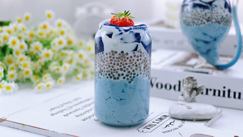 蓝蝴蝶奶冻西米露,喜欢的小伙伴们赶紧安排起来吧!