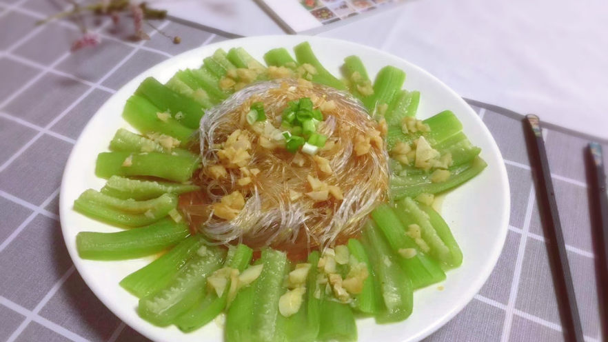 蒜蓉粉丝蒸丝瓜