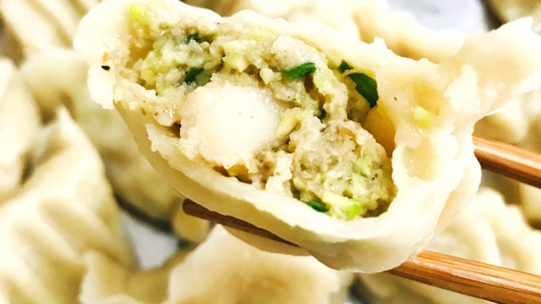 天鹅蛋猪肉水饺,来个特写,鲜美的天鹅蛋饺子