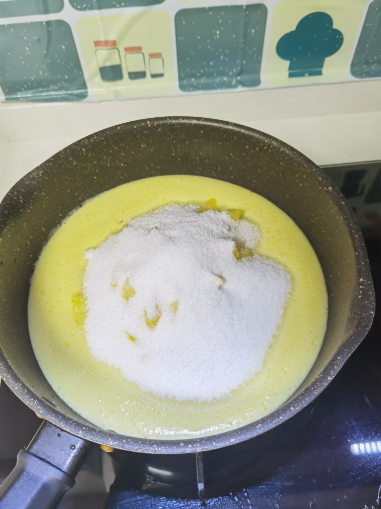 菠萝酱,开小火慢熬