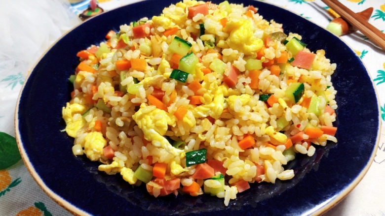 鸡蛋火腿炒饭,成品