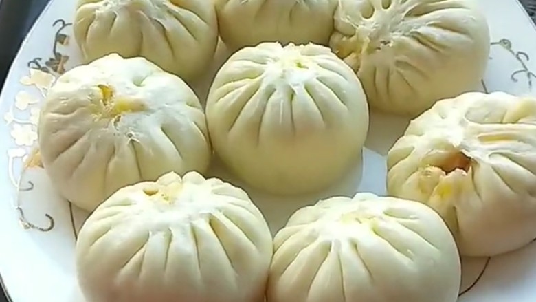 洋葱肉包,成品图