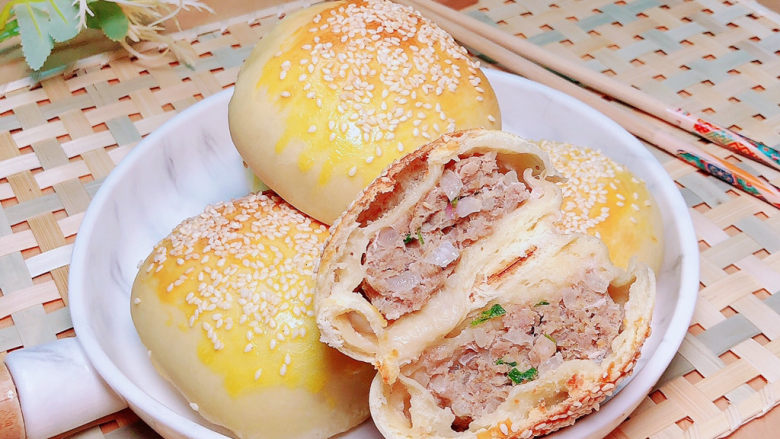 洋葱肉包,诱人极了哟!