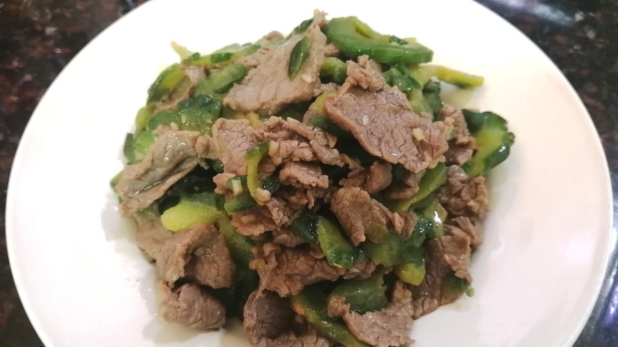 家常炒肉片