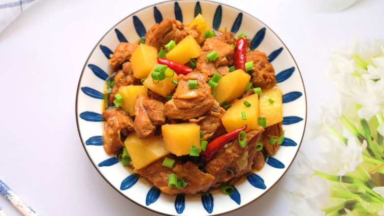 土豆焖鸭,亲手做给妈妈的菜!