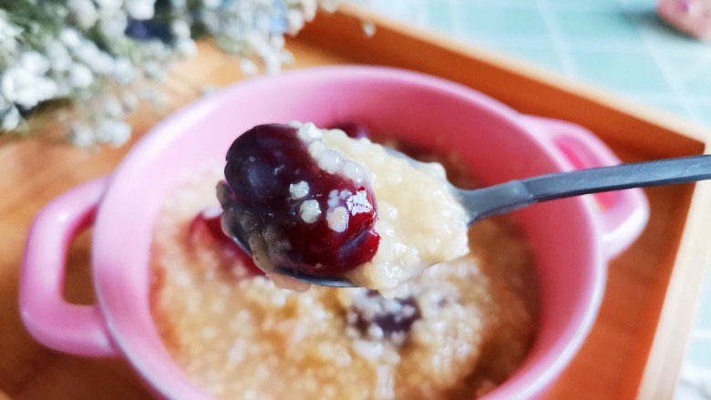 红枣小米燕麦粥,好喝又营养