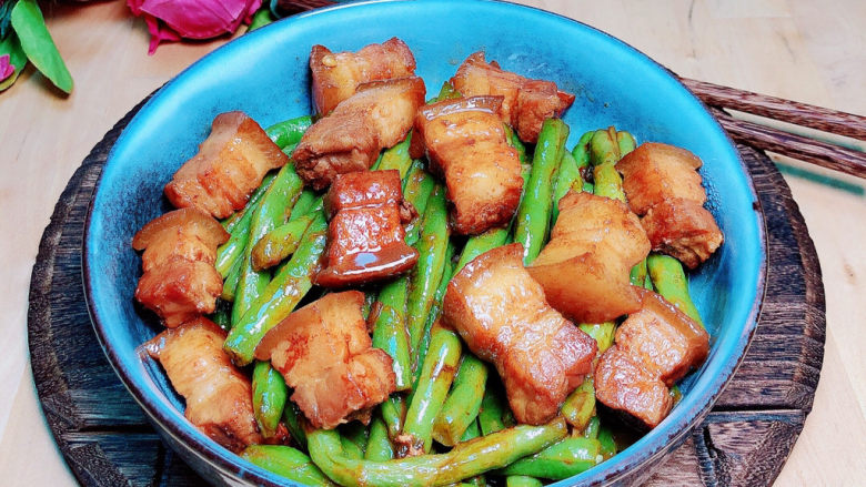 豆角焖肉,超级下饭哟!