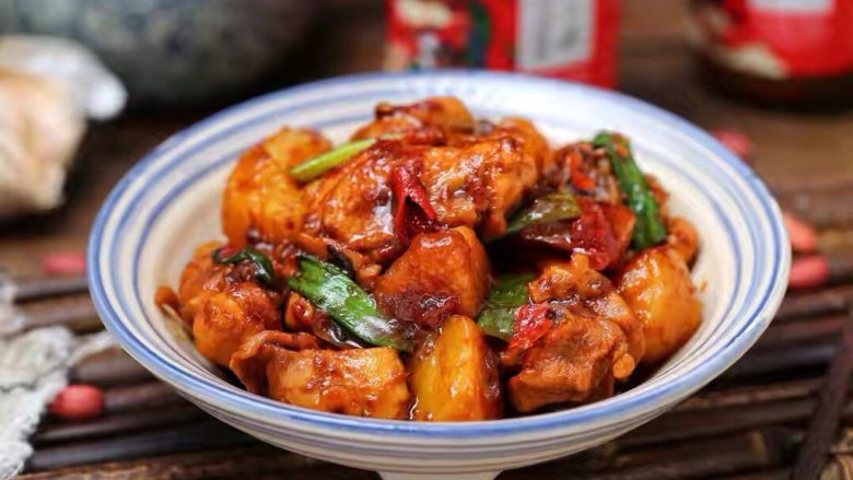 土豆炖鸡腿