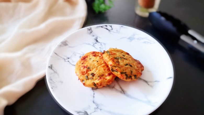 胡萝卜鸡肉饼,成品图