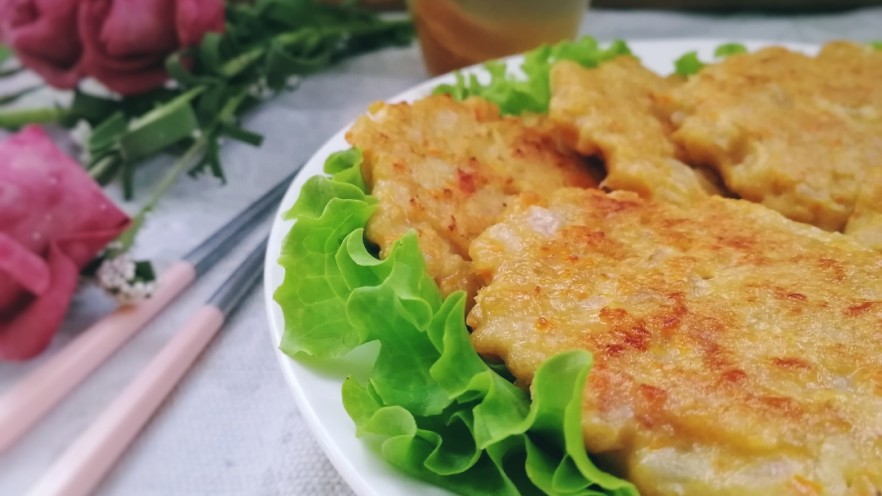 胡萝卜鸡肉饼