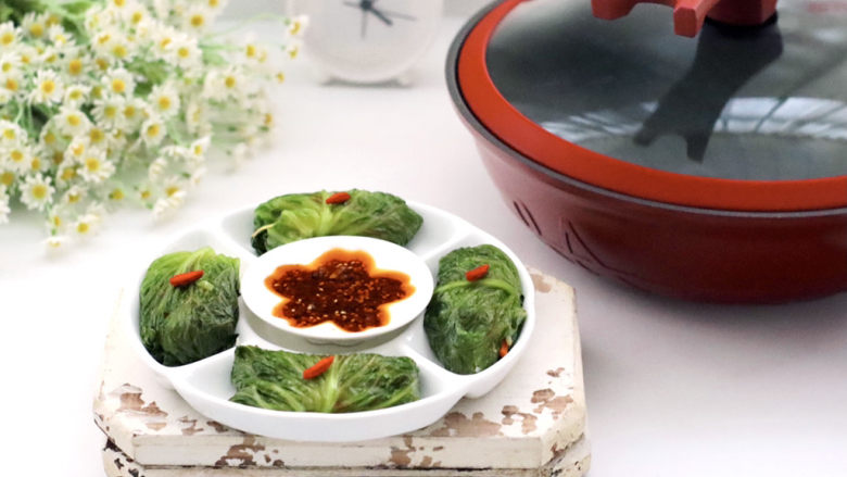 低卡饱腹的生菜卷,低卡低脂饱腹感极强,多吃不胖可劲造吧。