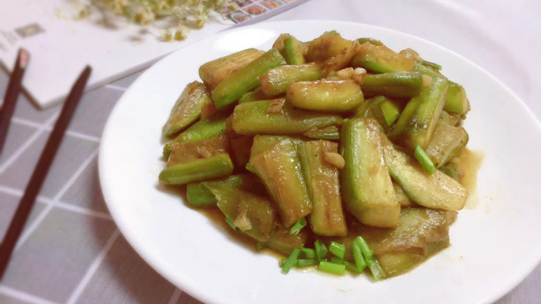 蒜香茄条,成品