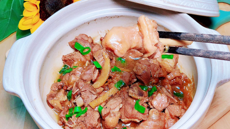 子姜焖鸭煲,超级下饭哟!