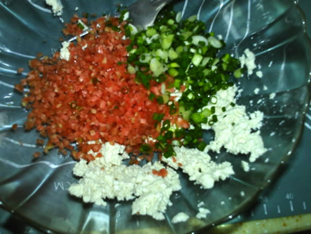 蔬菜肉饼,加入胡萝卜,葱花,