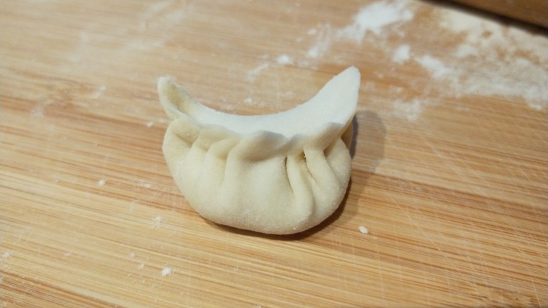 水晶饺子,薄皮大馅饺子包好了。