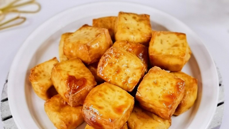 酸辣豆腐,色香味俱全,烤了一块豆腐没够吃!
