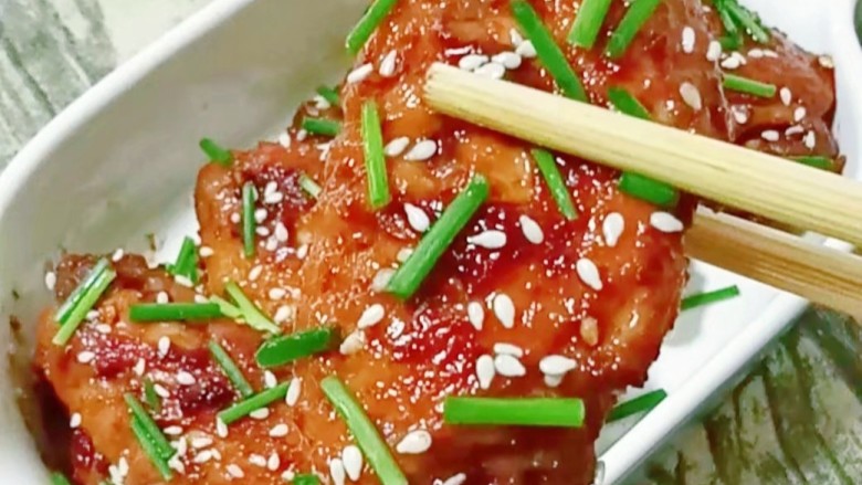 酱香鸡翅,香喷喷的~~