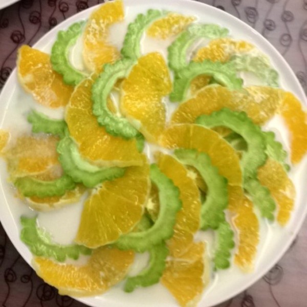 香橙拌苦瓜