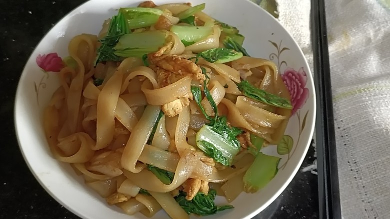 鸡蛋炒粉,成品一