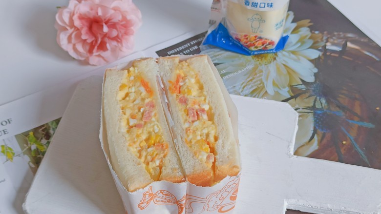 土豆泥沙拉三明治,可以享受美味了