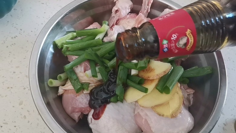香酥锤子鸡腿,加入一勺<a style='color:red;display:inline-block;' href='/shicai/ 721'>蚝油</a>