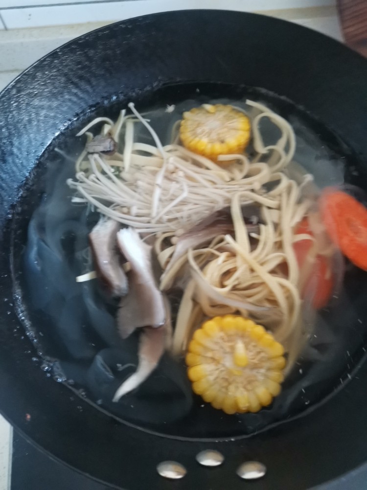 麻辣拌,所有食材焯水