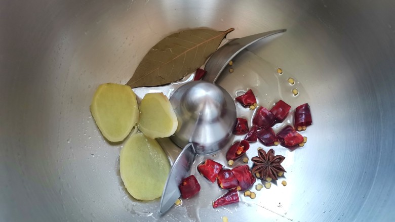 红烧鸡爪,爆香,