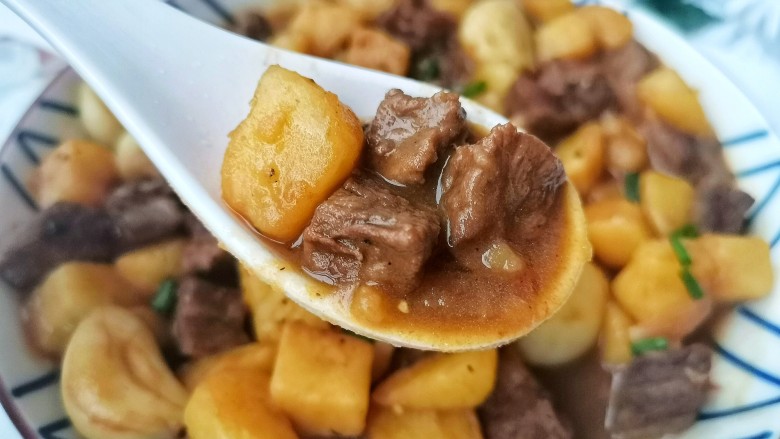 黑椒土豆烧牛肉,开吃!