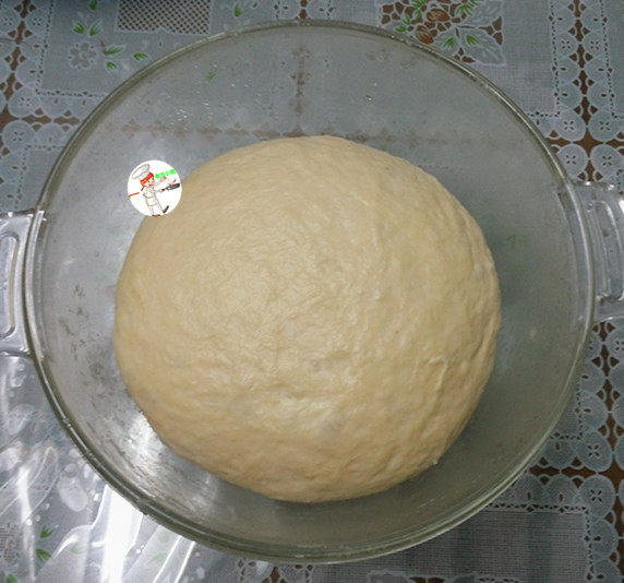 圣诞老人面包,放入冰箱,过夜冷藏发酵至2.5倍大