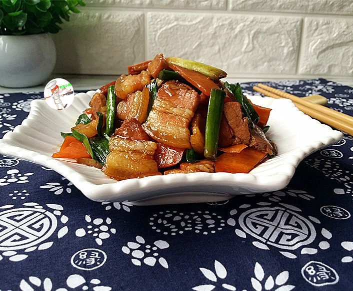 咸肉炒大蒜,营养美味,咸香下饭,真的好吃极了