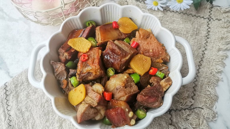#闹元宵#烧腊排骨,非常的简单方便,而且巨巨巨香巨好吃!