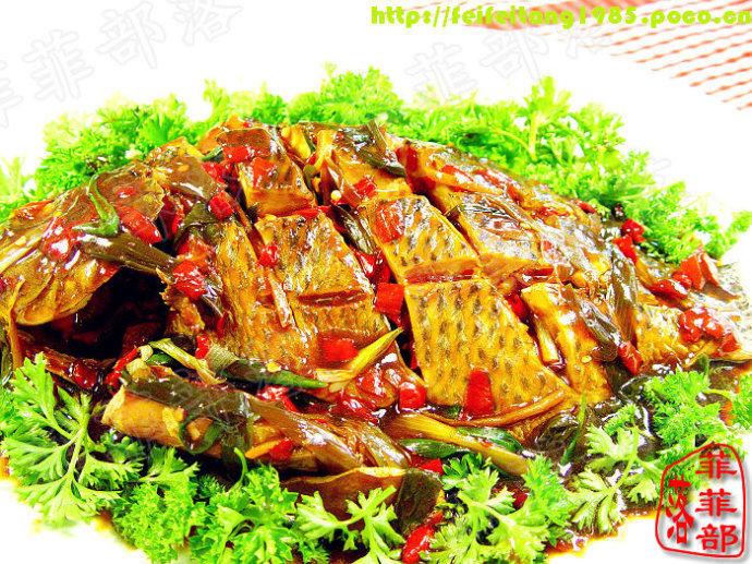 葱酥鲫鱼