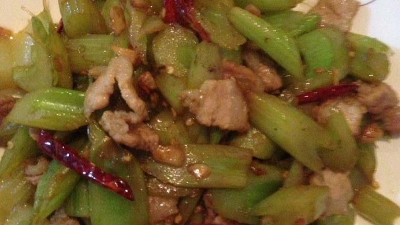 西芹炒肉