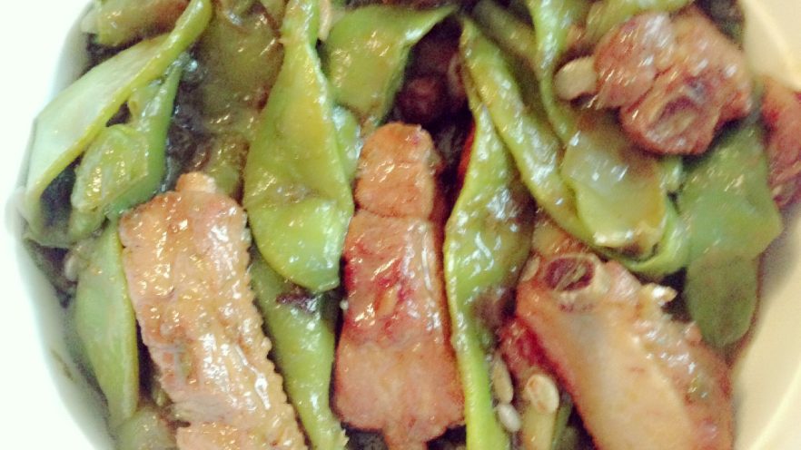 东北排骨炖豆角