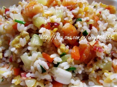 培根虾仁杂蔬蛋炒饭