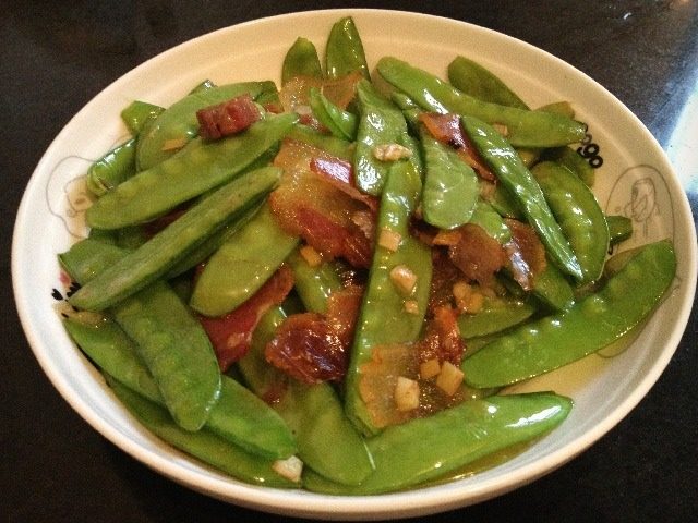 腊肉炒荷兰豆