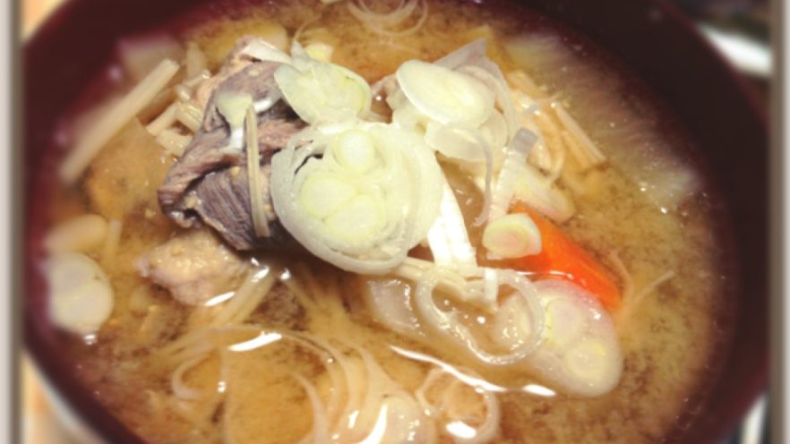 五花肉味噌汤（豚汁）