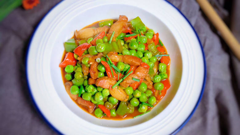 豌豆米炒肉,成品图