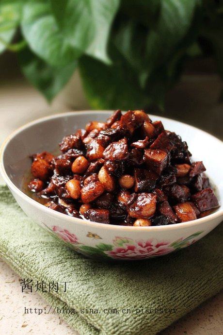 酱炖肉丁