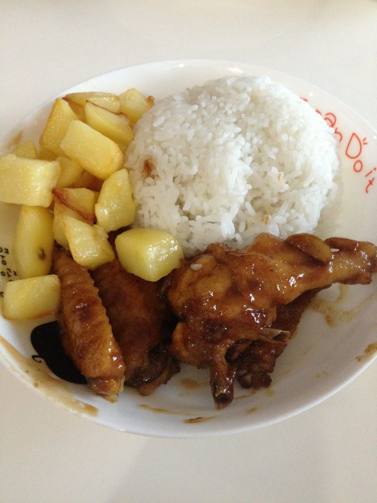 鸡翅土豆饭