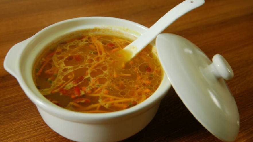 虫草花炖鸡汤