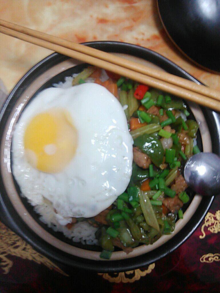 宅男一锅香煲仔饭