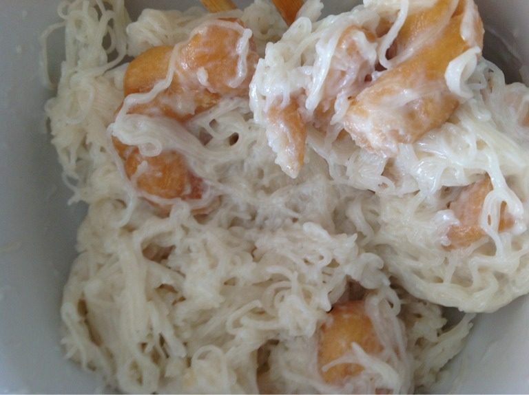 超简单女性美容营养宝宝。牛奶麻花甜面面,也放少许油。更香