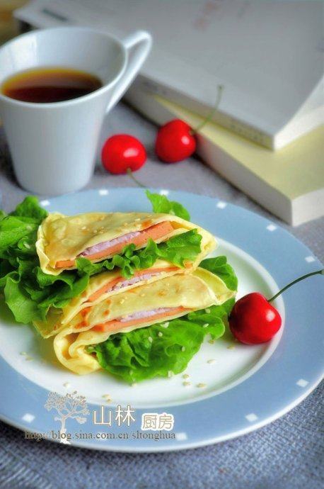 鸡蛋面饼三明治