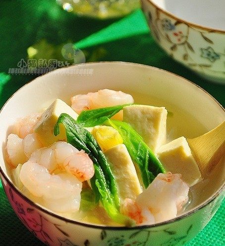 虾仁豆腐菠菜汤
